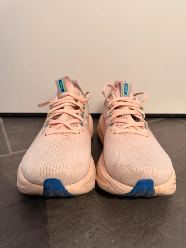 Used Asics Nimbus 26 bike — image 2 of 6