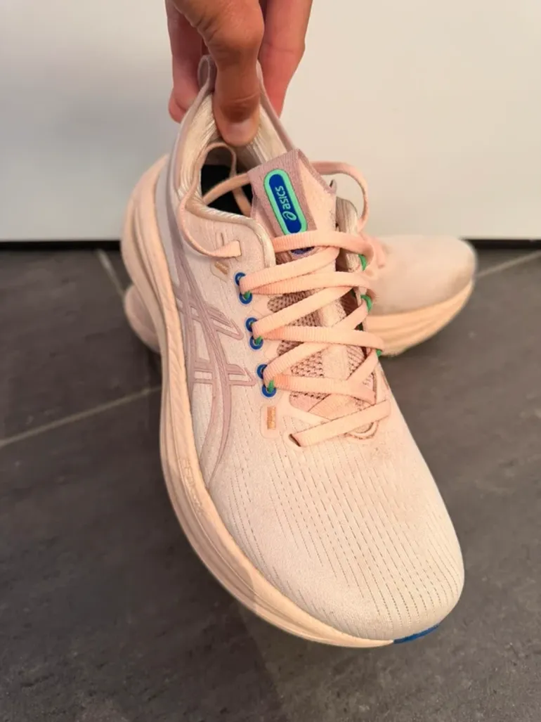 Used Asics Nimbus 26 bike — image 5 of 6