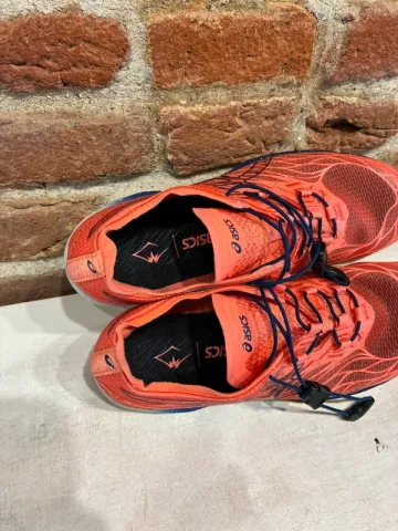 Used Asics Fujispeed bike — image 8 of 9