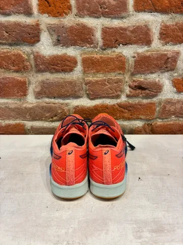 Used Asics Fujispeed bike — image 4 of 9