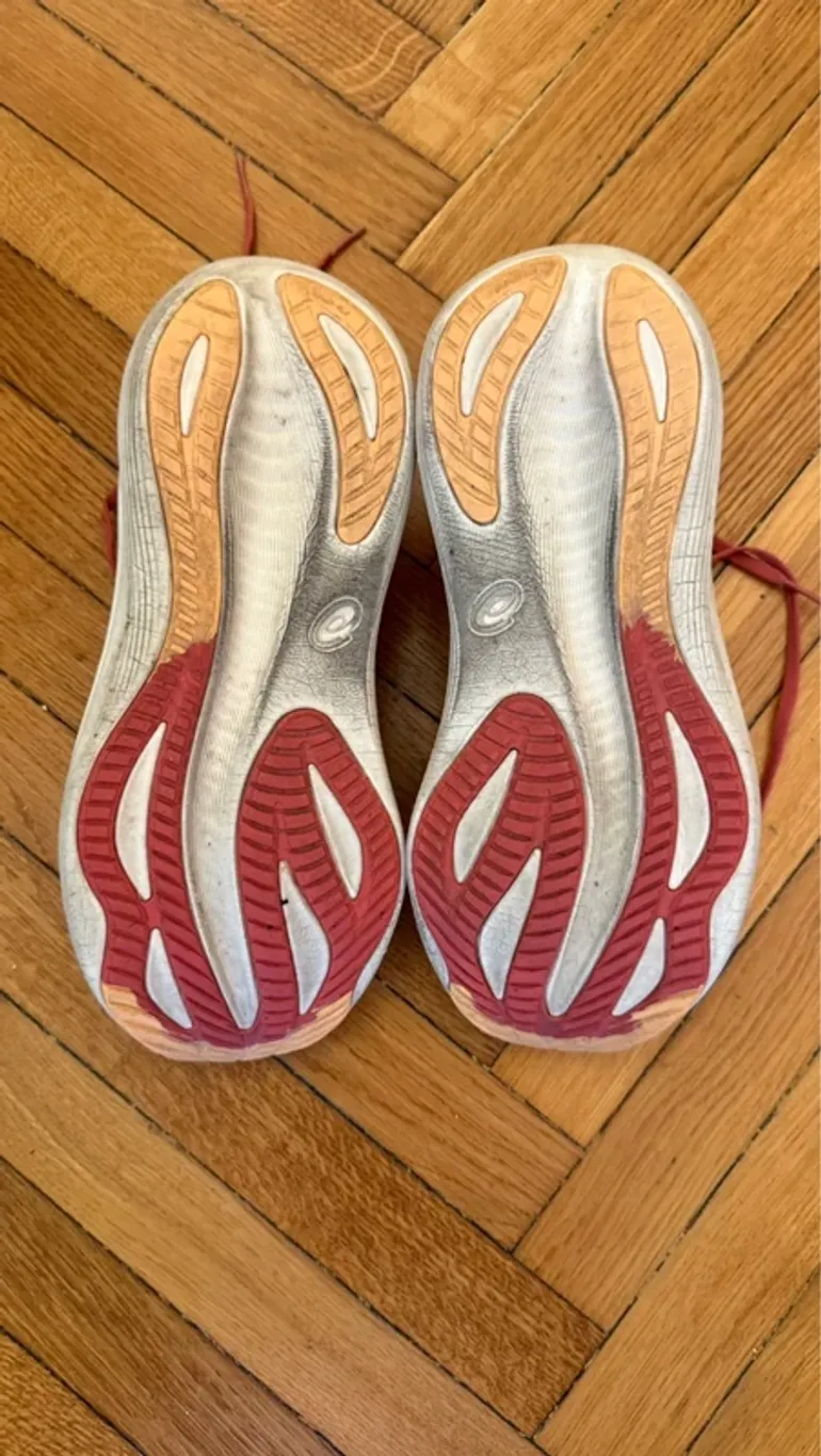 Used Asics Nimbus bike — image 2 of 2