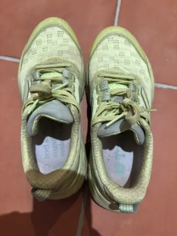 Used New Balance Hierro 9 bike — image 2 of 5