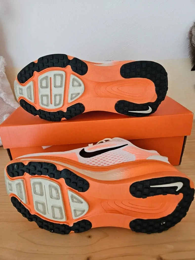 Used Orange Vomero 18 bike — image 2 of 5