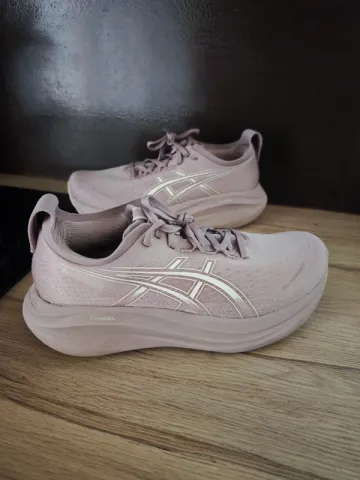 Gebrauchtes Asics Nimbus 27 bike — Bild 5 von 15