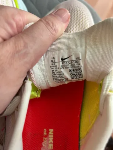 Used Nike Laufschuhe bike — image 3 of 3