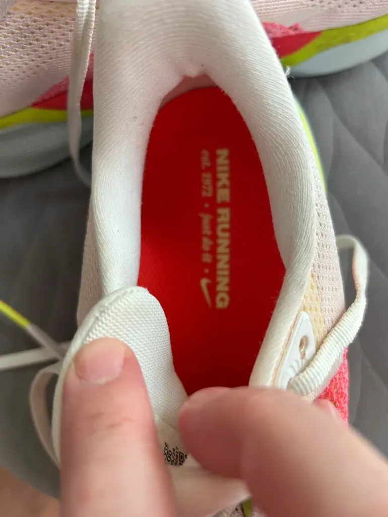 Used Nike Laufschuhe bike — image 2 of 3