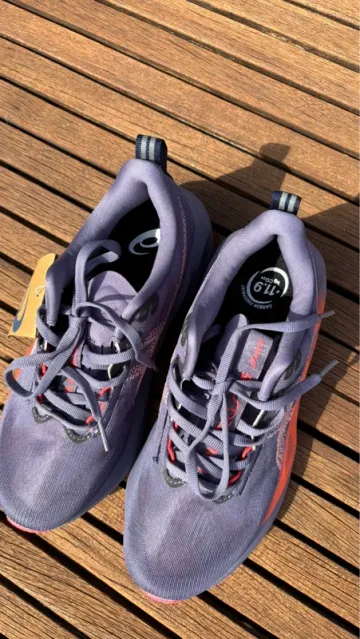 Käytetty Asics Novablast 5 bike — kuva 6 / 8