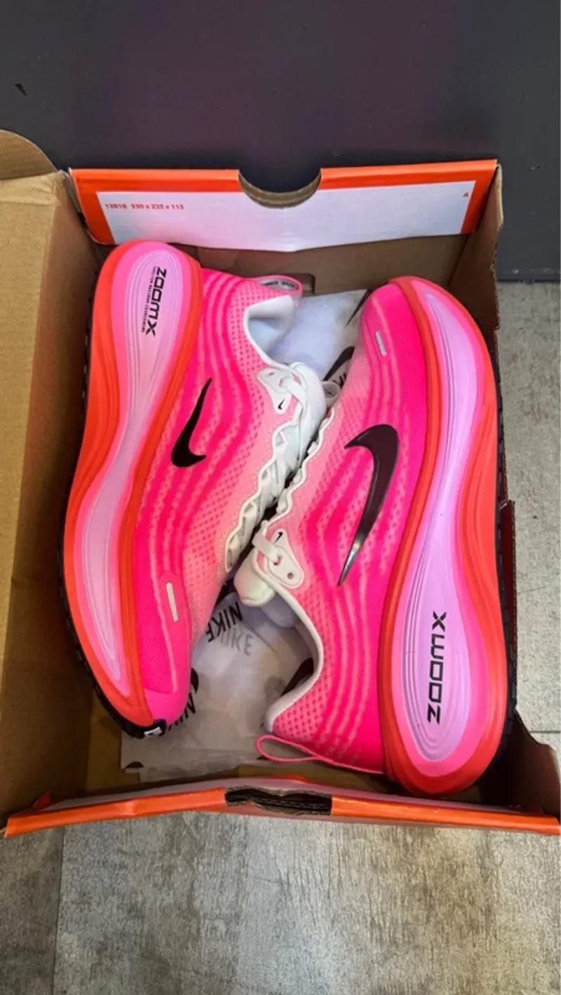 Gebrauchtes Nike Vomero Plus Running Shoes