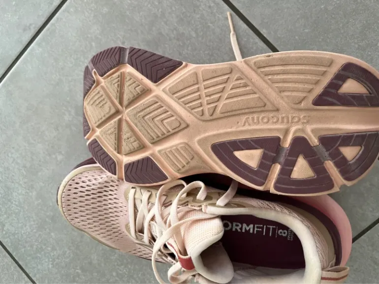 Brugt Saucony Guide 18 bike — billede 4 af 4