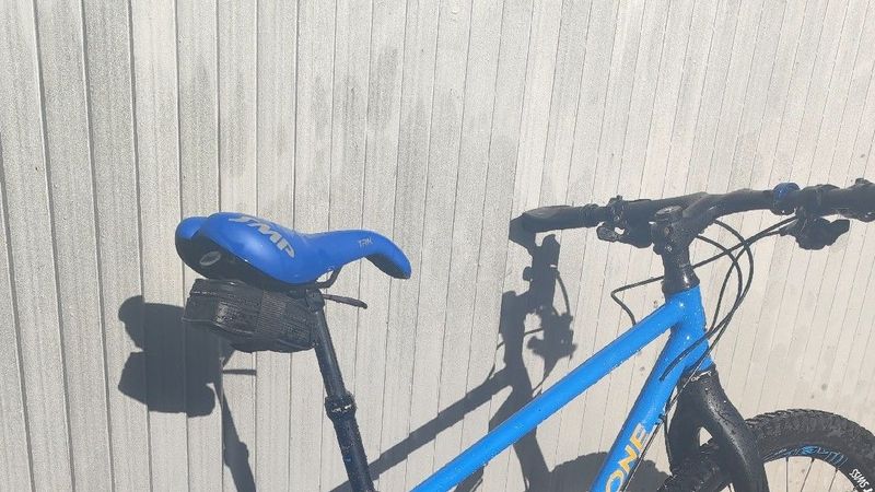 Used Selle Smp Trekking 2022 Saddles & Seatposts