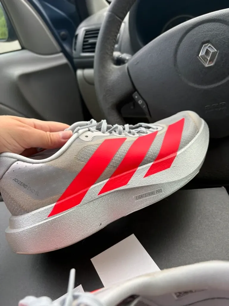 Used Adidas Adizero bike — image 3 of 8