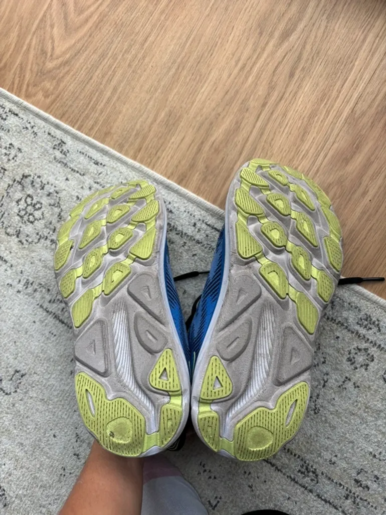 Used Hoka Hardloopschoenen bike — image 4 of 6