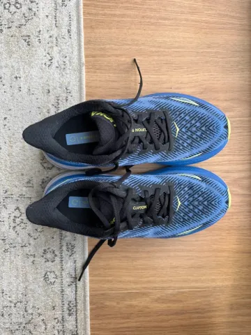 Used Hoka Hardloopschoenen bike — image 1 of 6