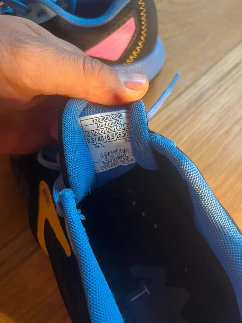 Used Brooks Divide 3 bike — image 6 of 6