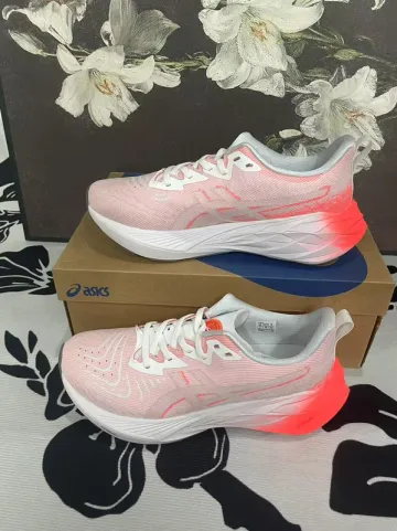 Käytetty Asics Novablast 4 bike — kuva 2 / 9