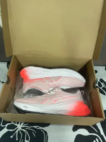 Käytetty Asics Novablast 4 bike — kuva 9 / 9