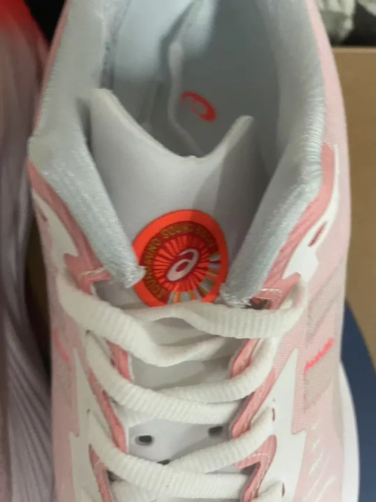 Käytetty Asics Novablast 4 bike — kuva 6 / 9