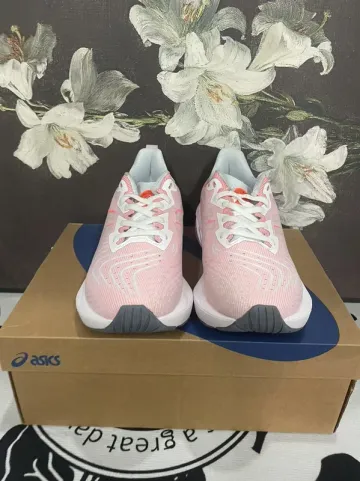 Käytetty Asics Novablast 4 bike — kuva 3 / 9