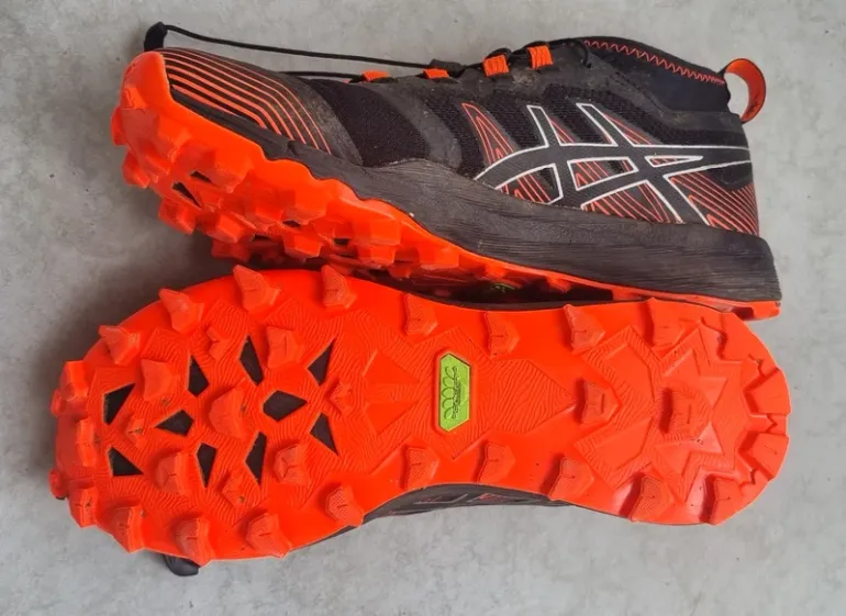 Used Asics FujiTrabuco Pro bike — image 3 of 7