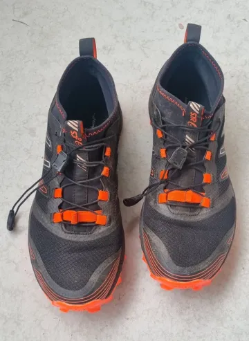 Used Asics FujiTrabuco Pro bike — image 1 of 7