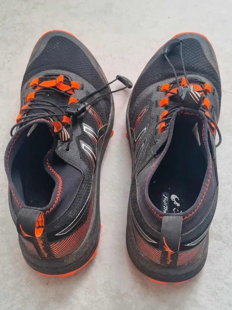 Used Asics FujiTrabuco Pro bike — image 5 of 7