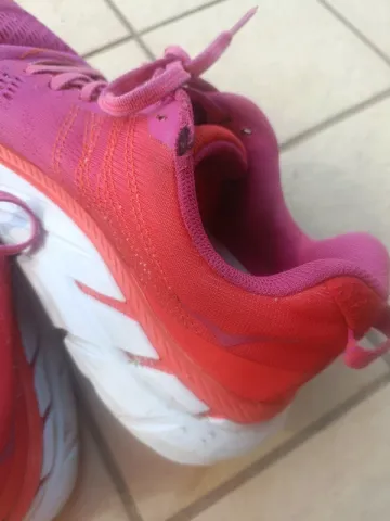 Used Hoka Clifton 6 bike — image 6 of 9