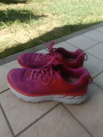 Used Hoka Clifton 6 bike — image 1 of 9