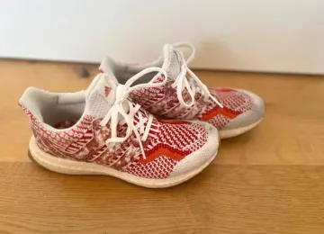 Adidas Ultraboost 5.0 bike d'occasion — image 3 sur 4