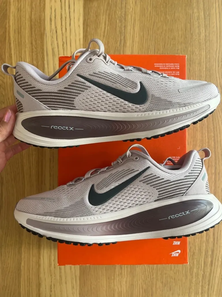 Used Nike Vomero 18 bike — image 1 of 6