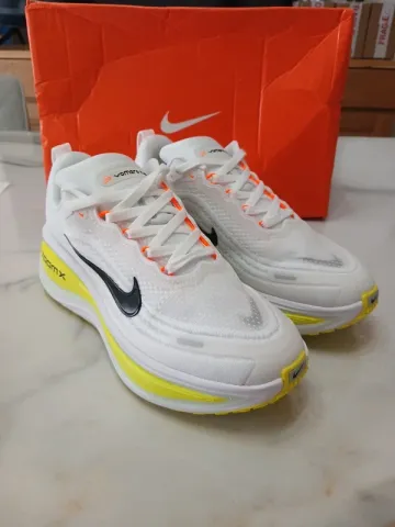 Gebrauchtes Nike Vomero Plus 38 bike — Bild 1 von 10