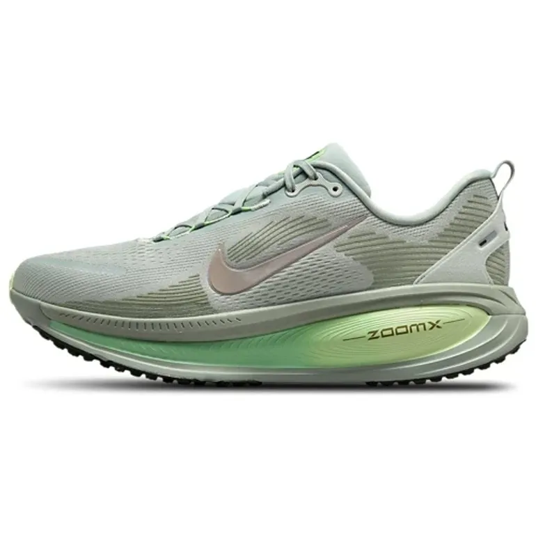 Tweedehands Nike Vomero 18 bike — afbeelding 2 van 11
