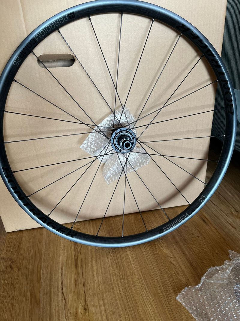 Used Bontrager TREK Paradigm Comp 25 TLR Disc Road Wheel 2025 Wheels