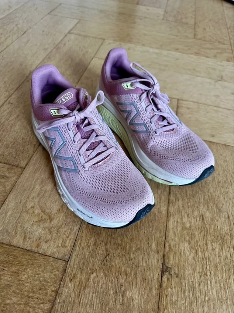 Použité New Balance Fresh Foam X 860 v14 bike — obrázek 3 z 6