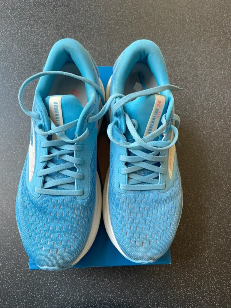 Used Brooks Adrenaline 24 GTS bike — image 6 of 6