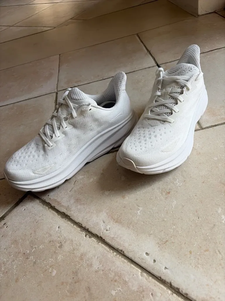 Used Hoka Baskets bike — image 5 of 10