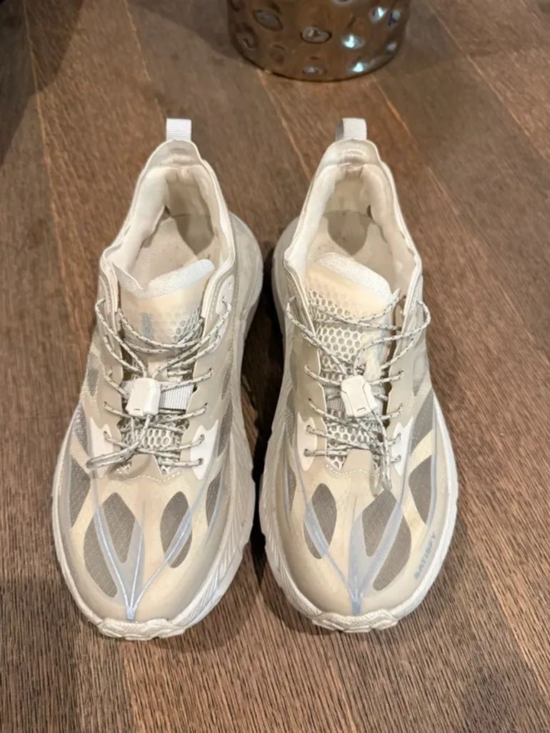 Used Hoka Mafate Speed 4 Lite bike — image 2 of 4