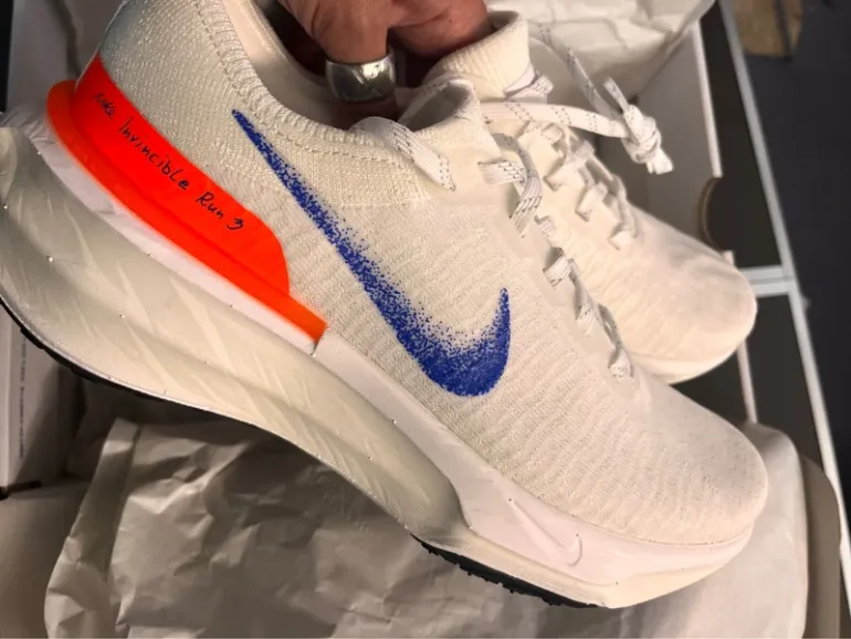 Nike Invincible Run 3 bike d'occasion — image 5 sur 9