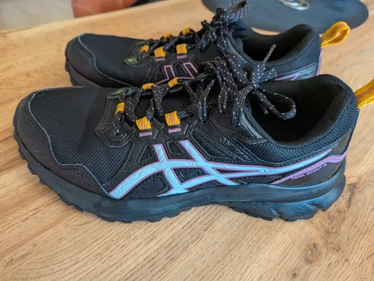 Used Asics Laufschuhe bike — image 3 of 5