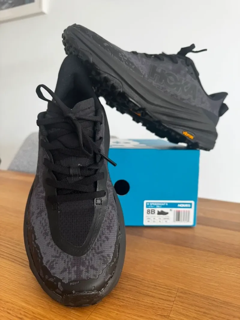 Used Hoka Speedgoat 6 Running Shoes