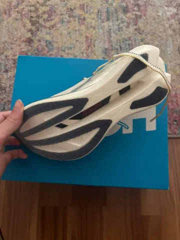Used Hoka Cielo X1 3.0 bike — image 5 of 7