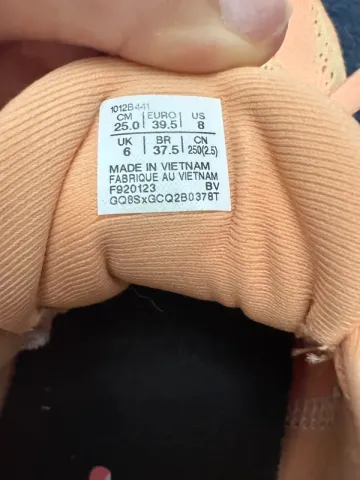 Used Asics Gel Cumulus 27 bike — image 8 of 8