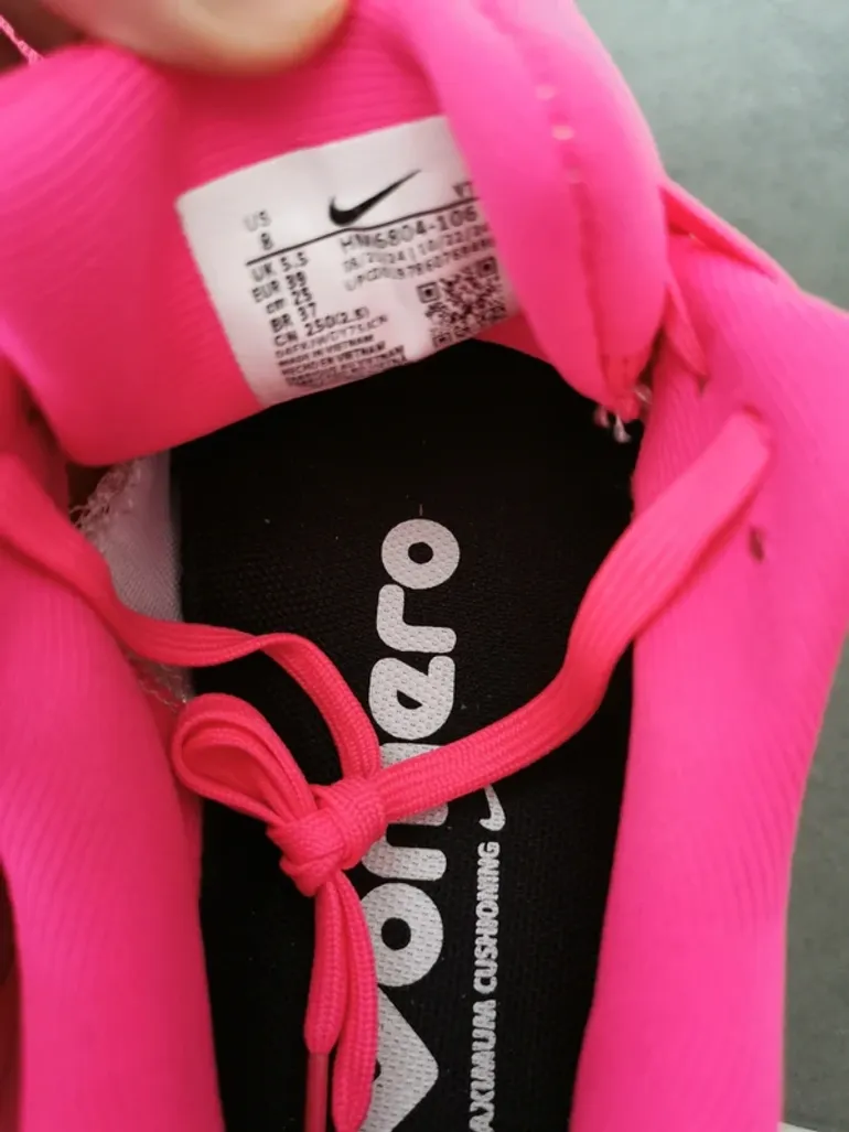 Tweedehands Nike Vomero 18 bike — afbeelding 9 van 12