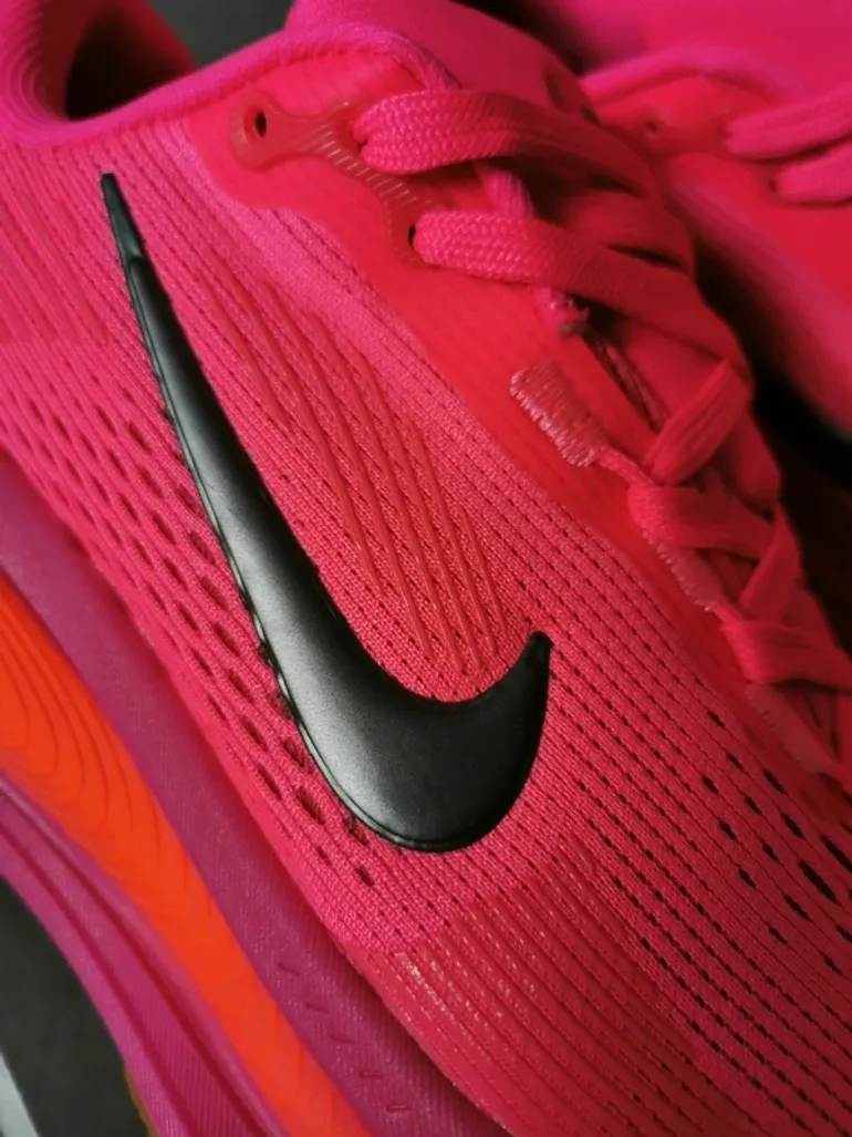 Tweedehands Nike Vomero 18 bike — afbeelding 12 van 12