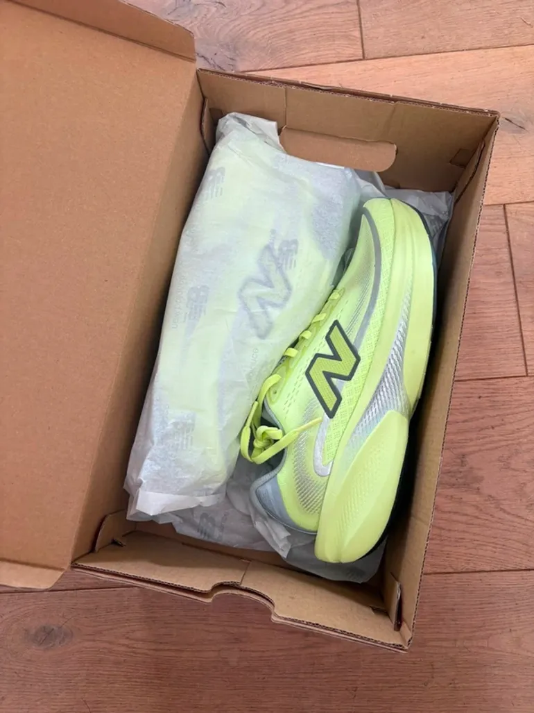 Used New Balance Ellipse v1 bike — image 6 of 7