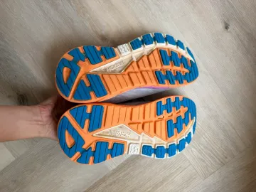 Used Hoka Gaviota bike — image 5 of 10