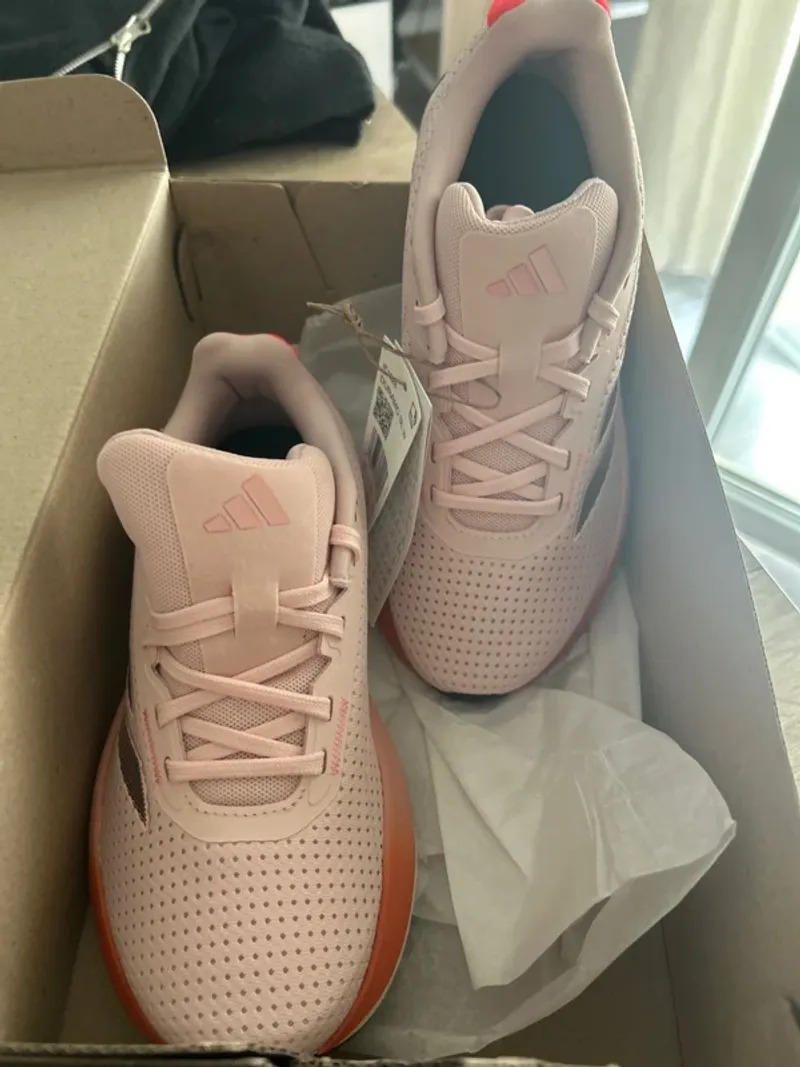 Used Adidas running shoes Running Shoes