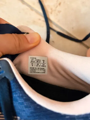 Käytetty Asics Novablast 5 bike — kuva 4 / 5