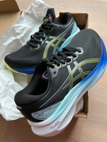 Used Ideal GEL-KAYANO 30 bike — image 3 of 6