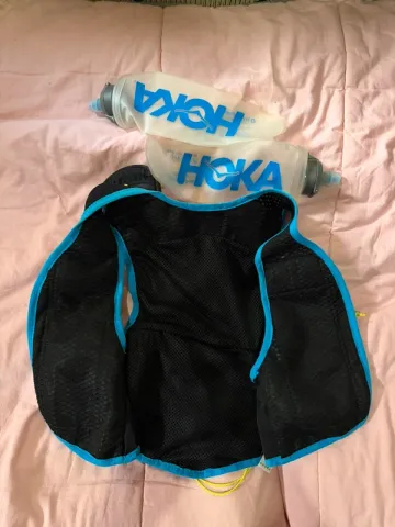 Used Hoka Trail Running Gilet 10L bike — image 6 of 6