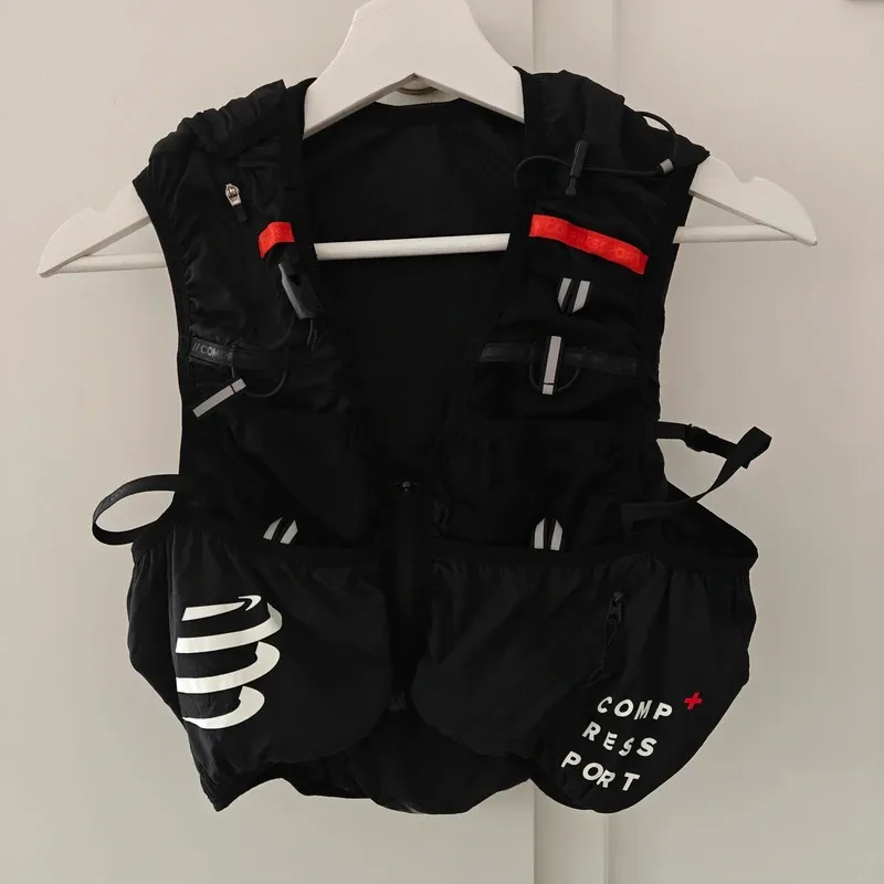 Used Compressport Ultrun S Pack Evo 15 Running Accessories